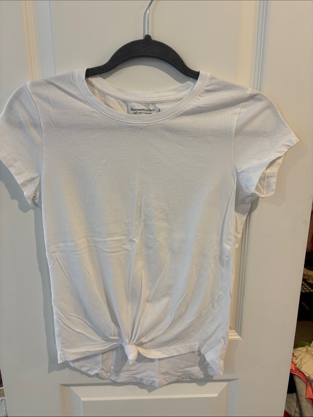 Abercrombie & Fitch White Front-Knot Short Sleeve Tee